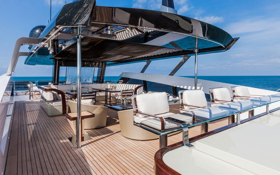 sun deck bar.png