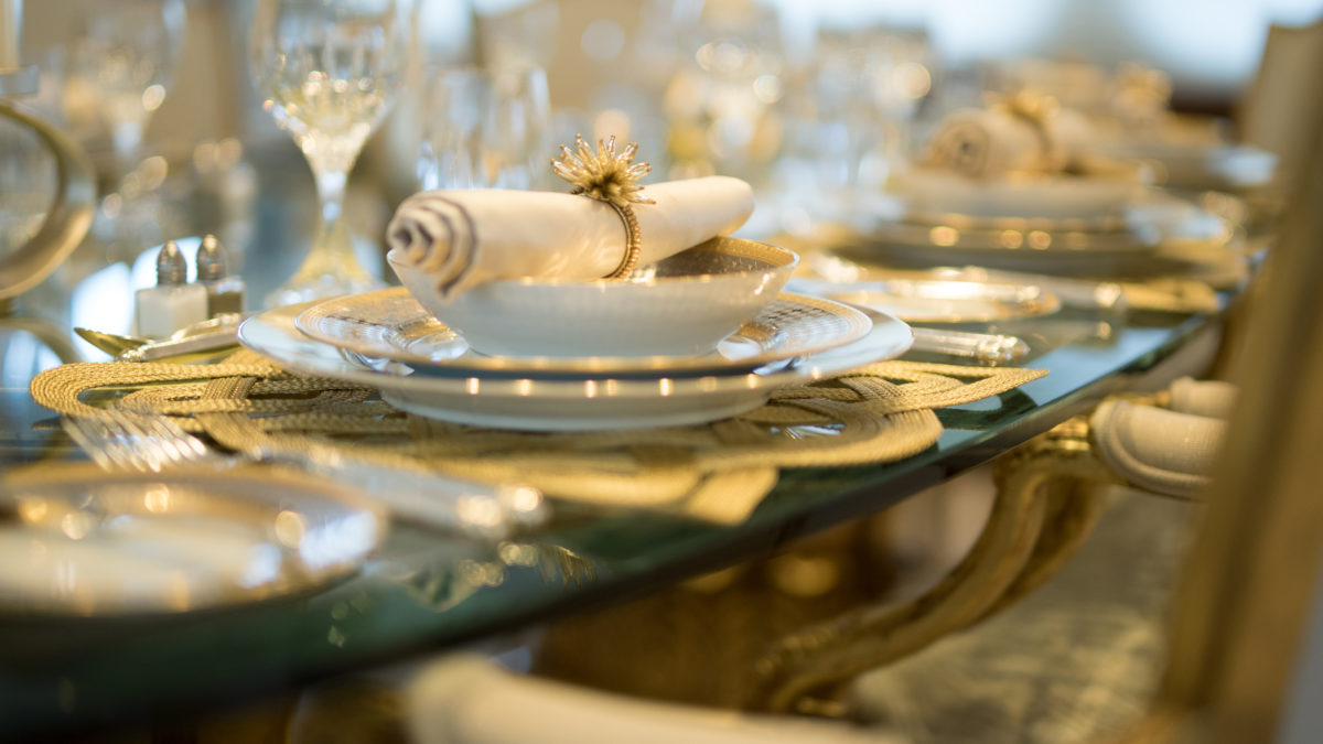 table setting.jpg