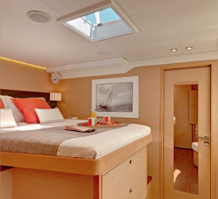 [19m-Yacht-AMAZING]-9471-180.jpg