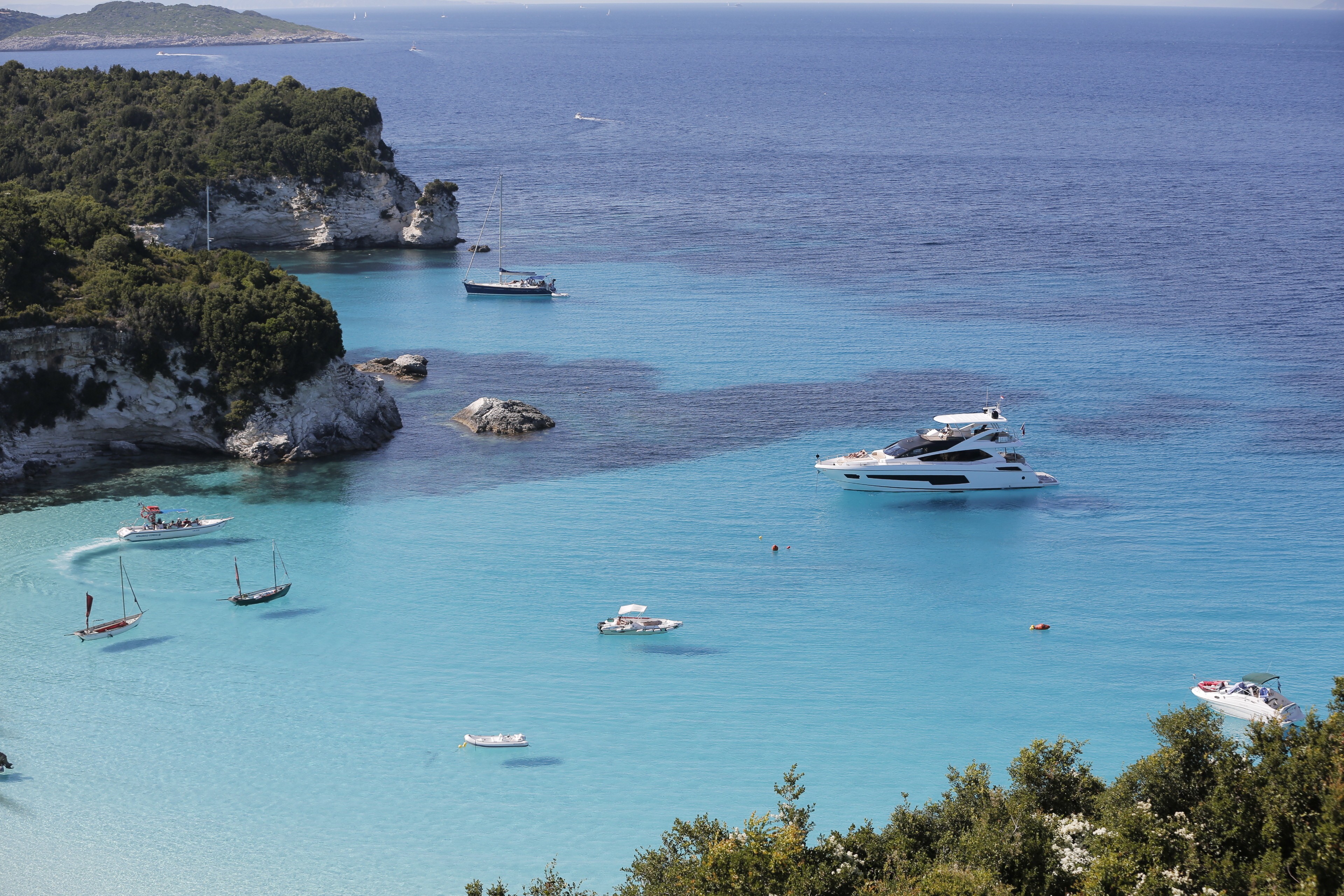 [23m-Yacht-FINEZZA]-9037-134.jpg
