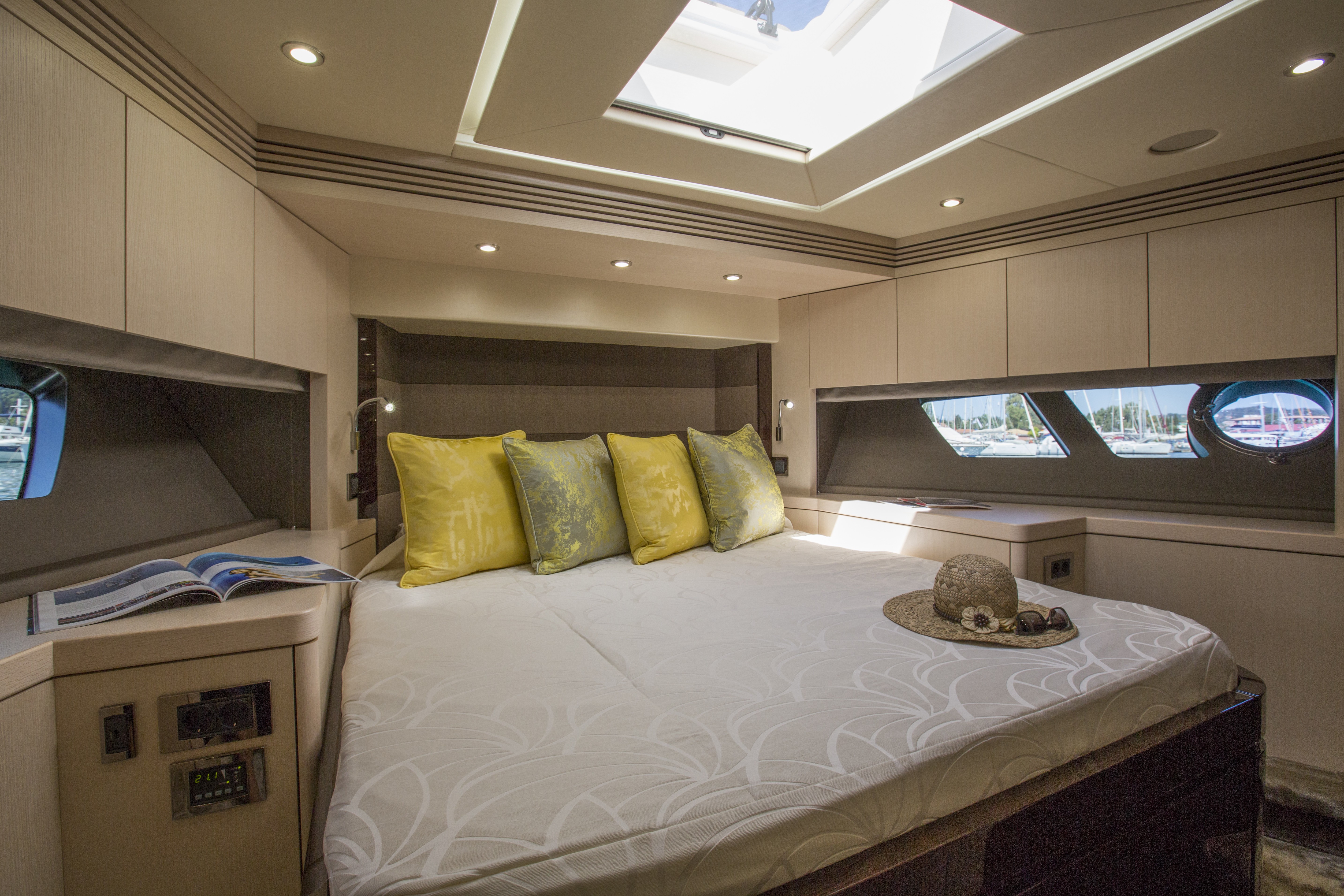 [23m-Yacht-FINEZZA]-9037-157.jpg