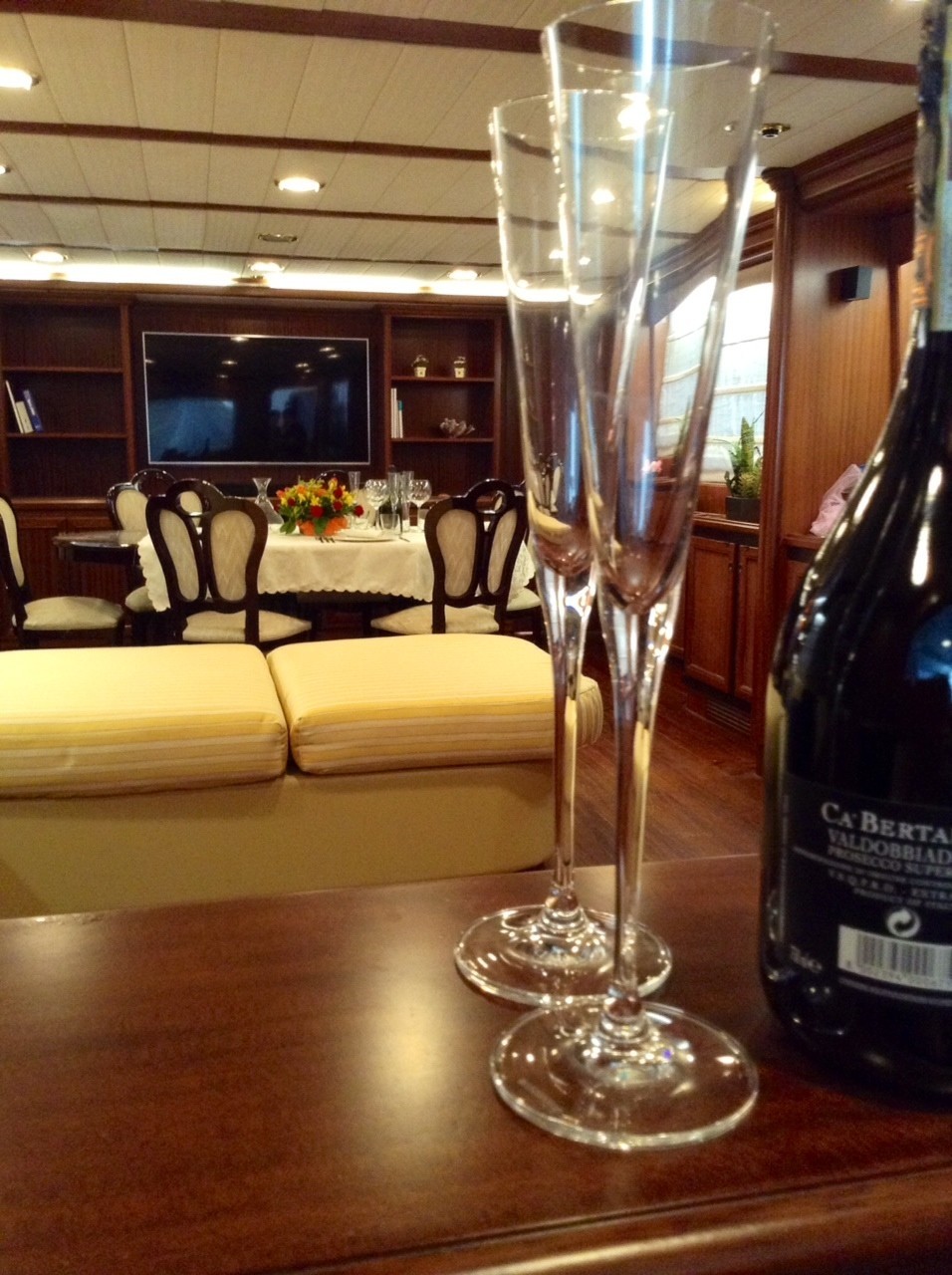 [24m-Yacht-WOLF-TWO]-9314-113.jpg