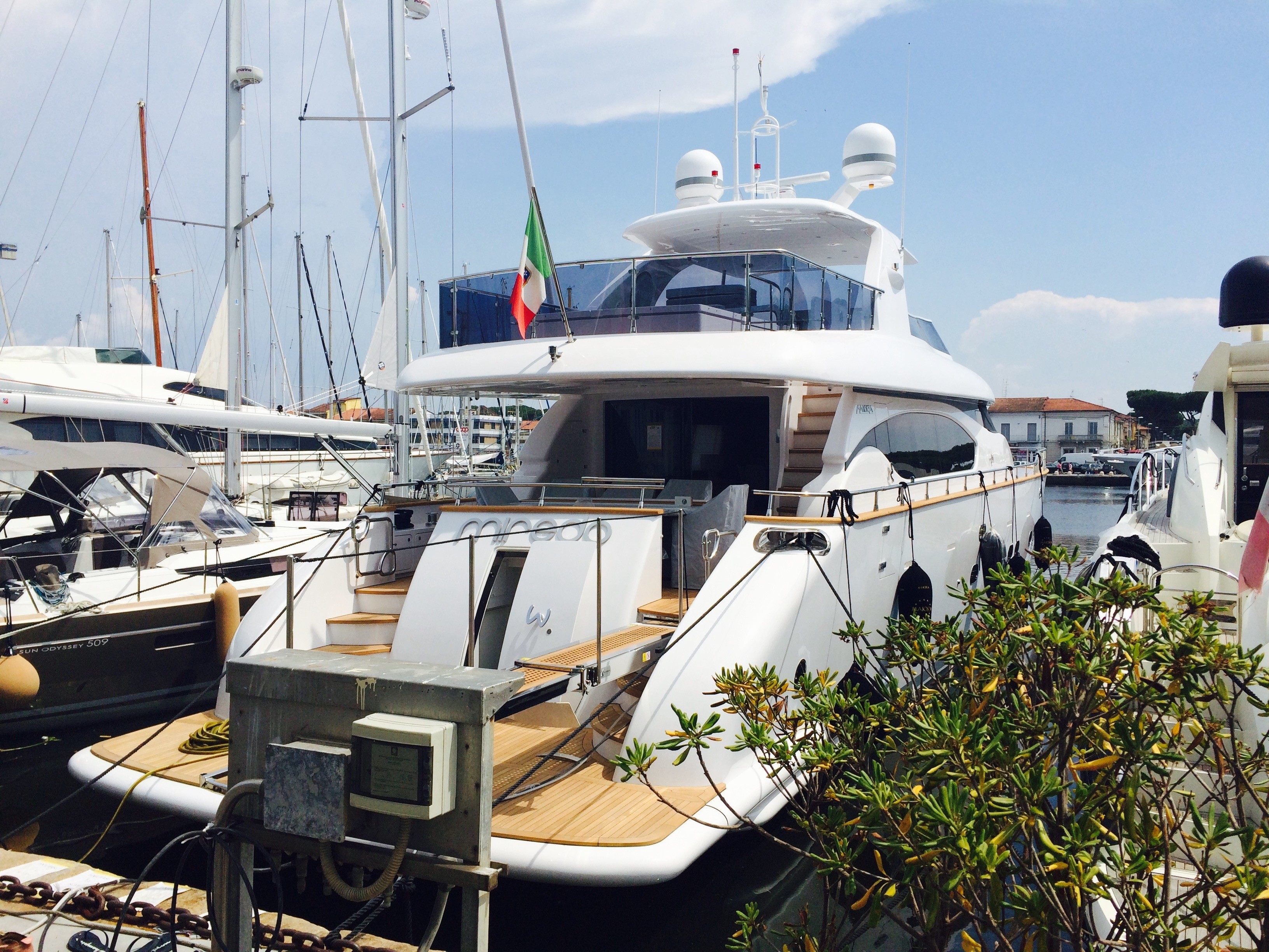 [25m-Yacht-MIREDO]-9927-22.jpg