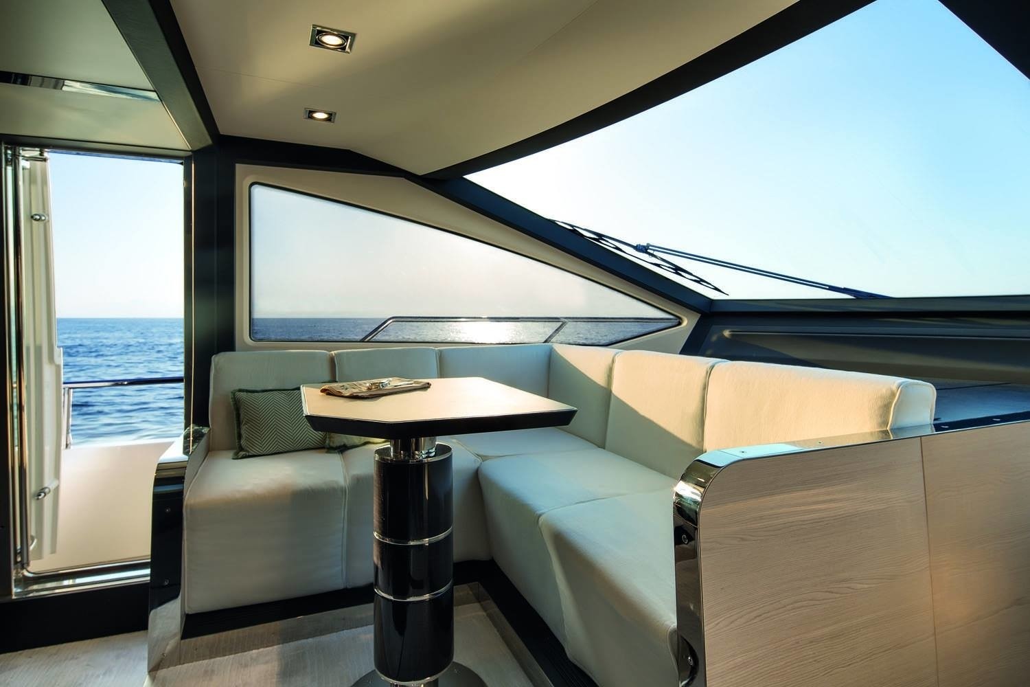 [25m-Yacht-NORTH-STAR]-9274-112.jpg