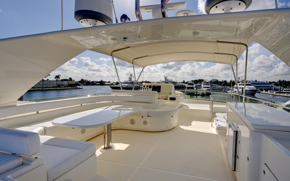 [25m-Yacht-UNFORGETTABLE]-9143-11.jpg