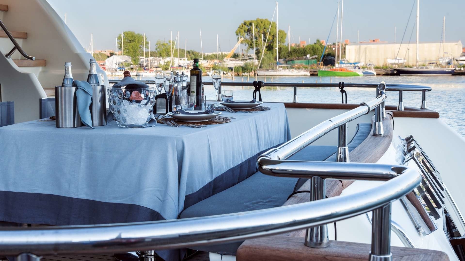 [26m-Yacht-MINOU]-9887-88.jpg