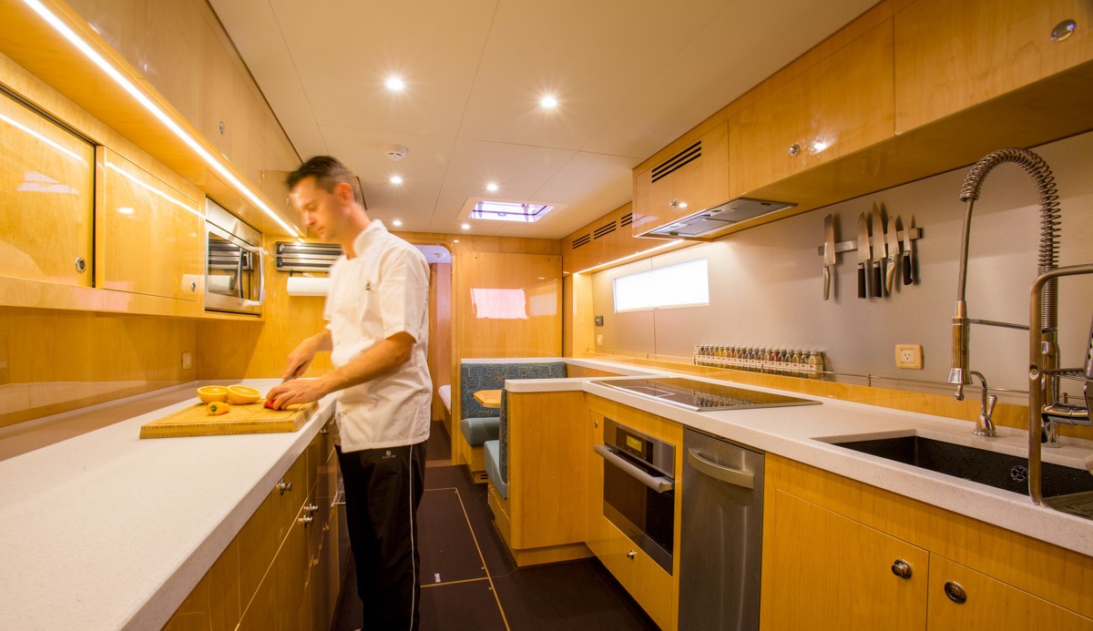[26m-Yacht-WINDQUEST]-9356-208.jpg