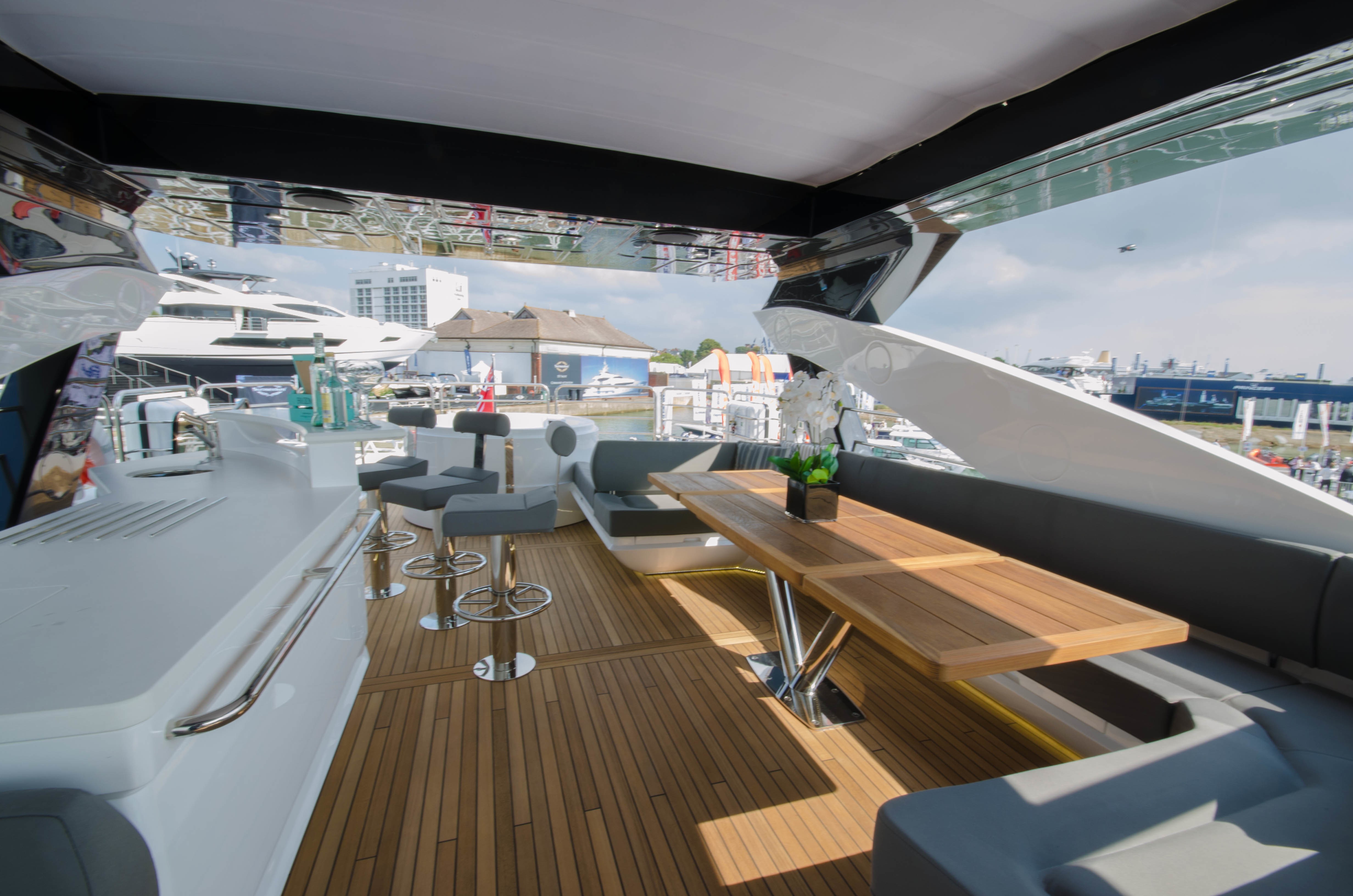 [28m-Yacht-AUTUMN]-9877-86.jpg