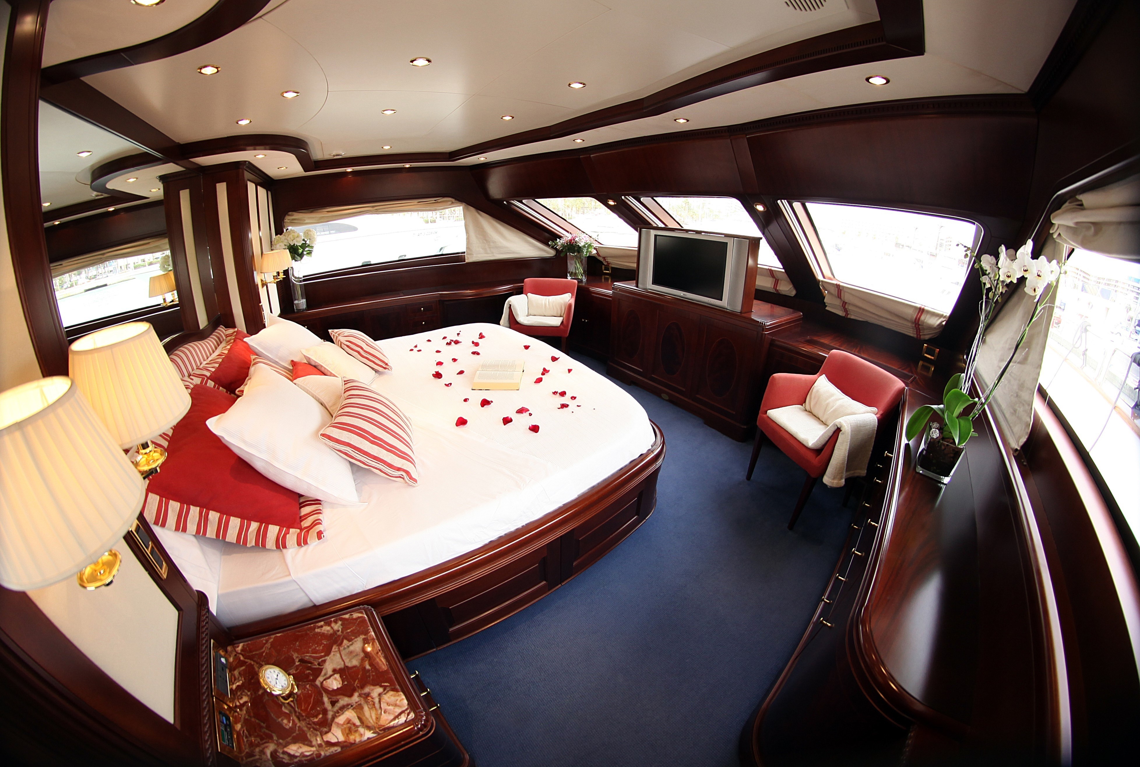 [30m-Yacht-ANYPA]-9814-110.jpg