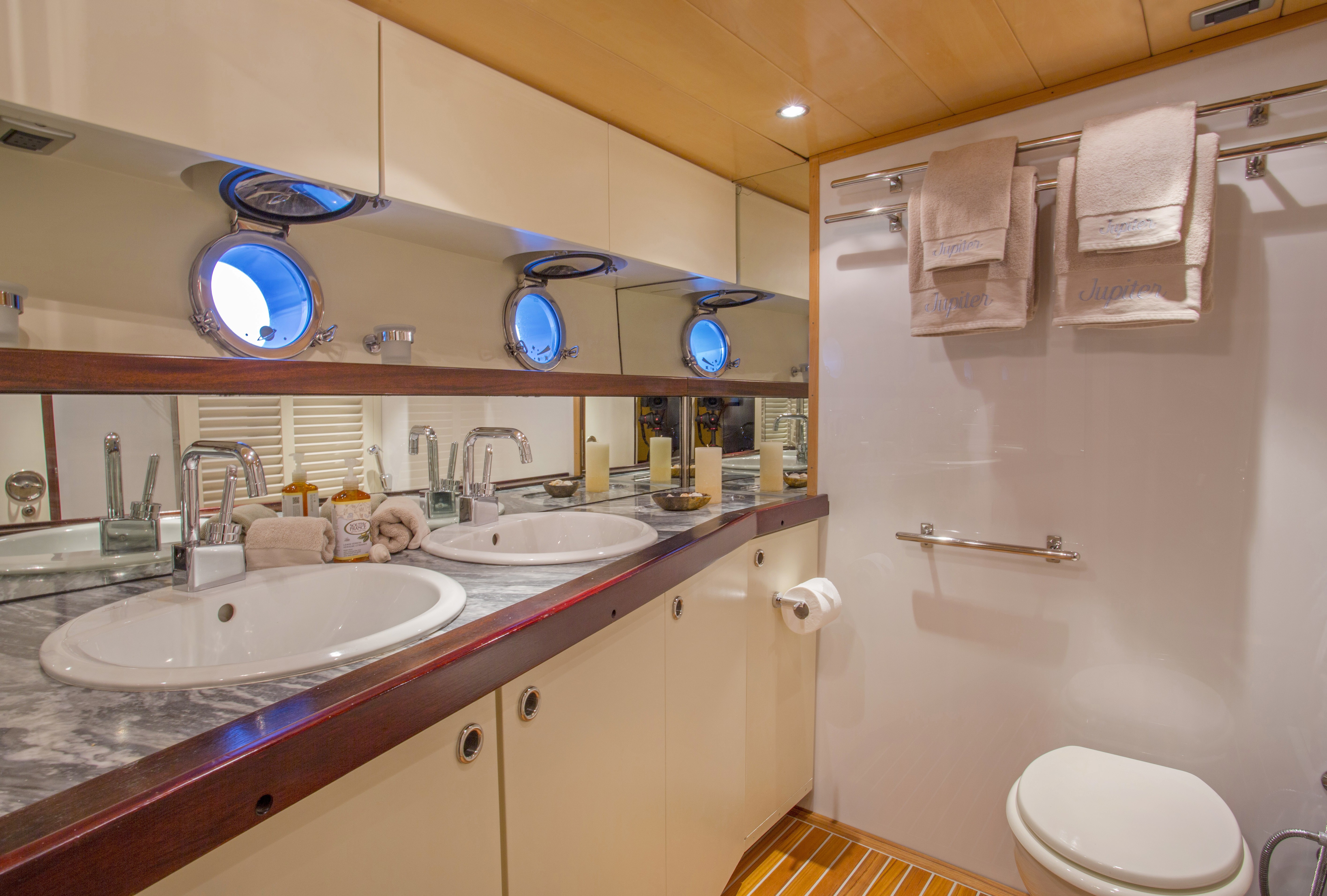 [30m-Yacht-JUPITER]-9883-112.jpg
