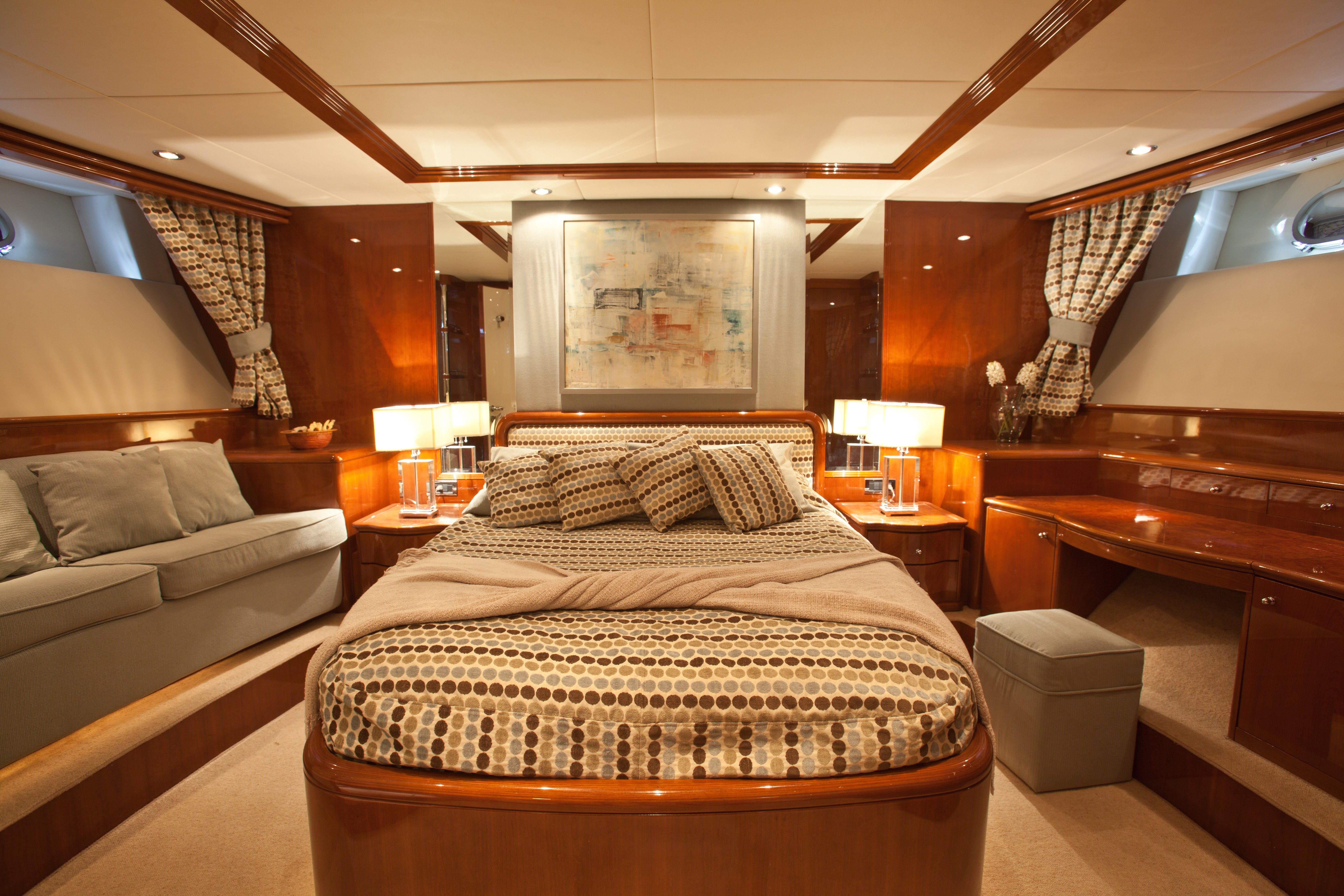 [30m-Yacht-SUPER]-9123-99.jpg