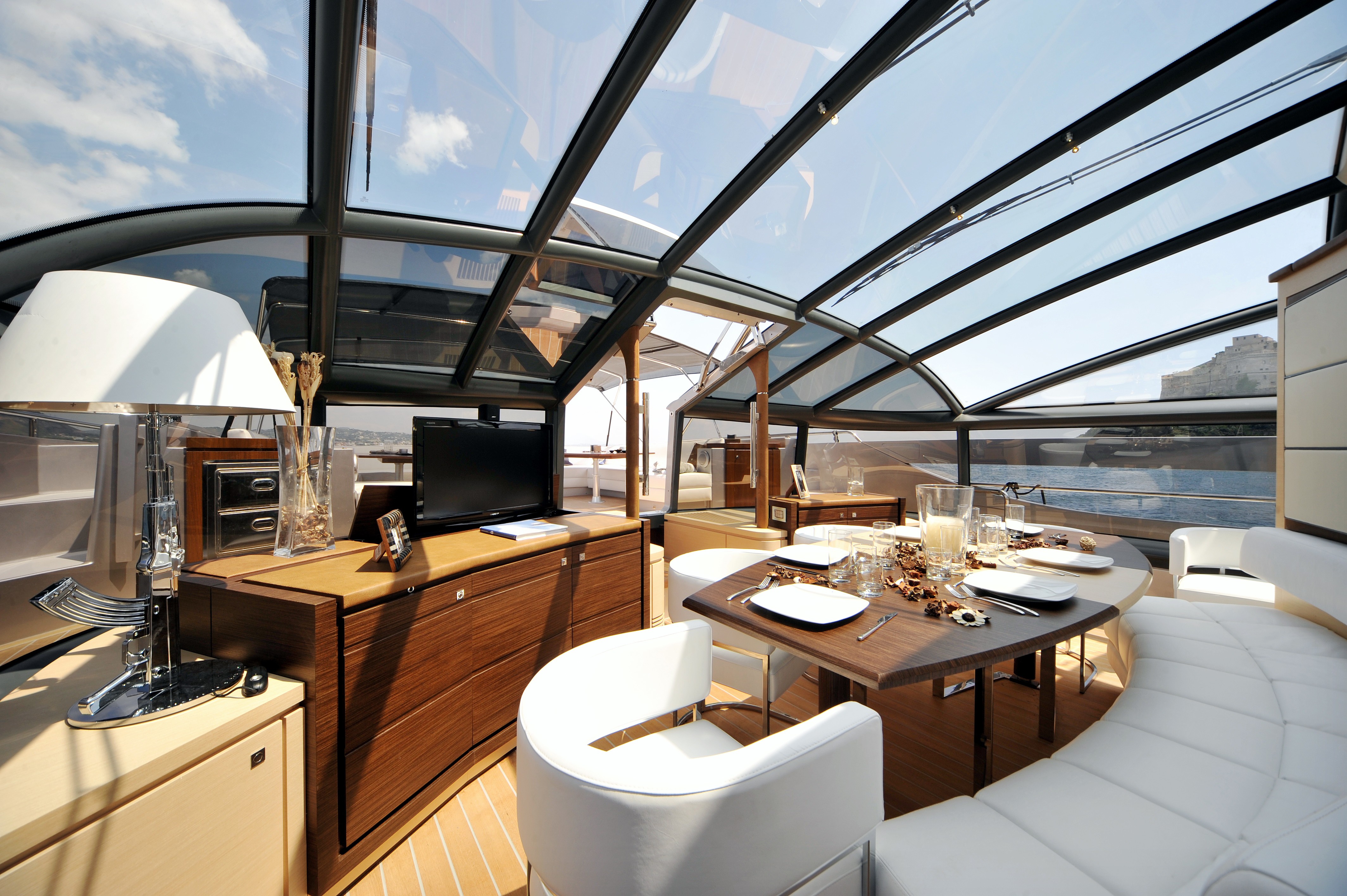 [31m-Yacht-ASTRO]-9805-20.jpg