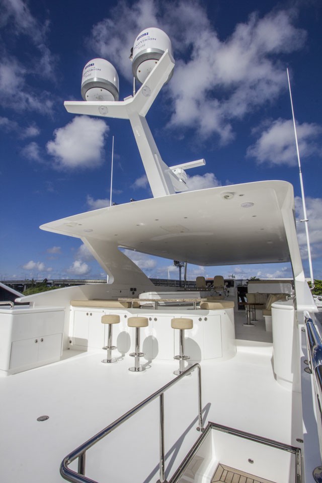 [31m-Yacht-CARBON-COPY]-9211-159.jpg