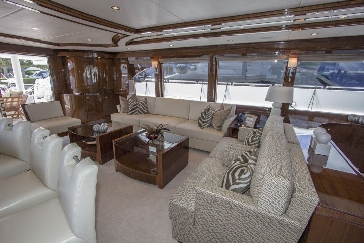 [31m-Yacht-CARBON-COPY]-9211-166.jpg