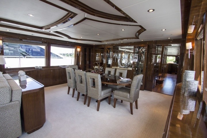 [31m-Yacht-CARBON-COPY]-9211-17.jpg