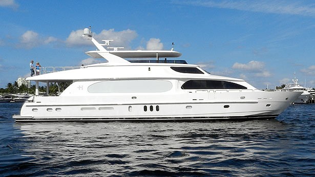 [31m-Yacht-CARBON-COPY]-9211-184.jpg