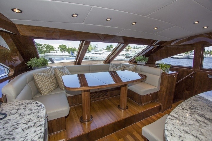 [31m-Yacht-CARBON-COPY]-9211-19.jpg