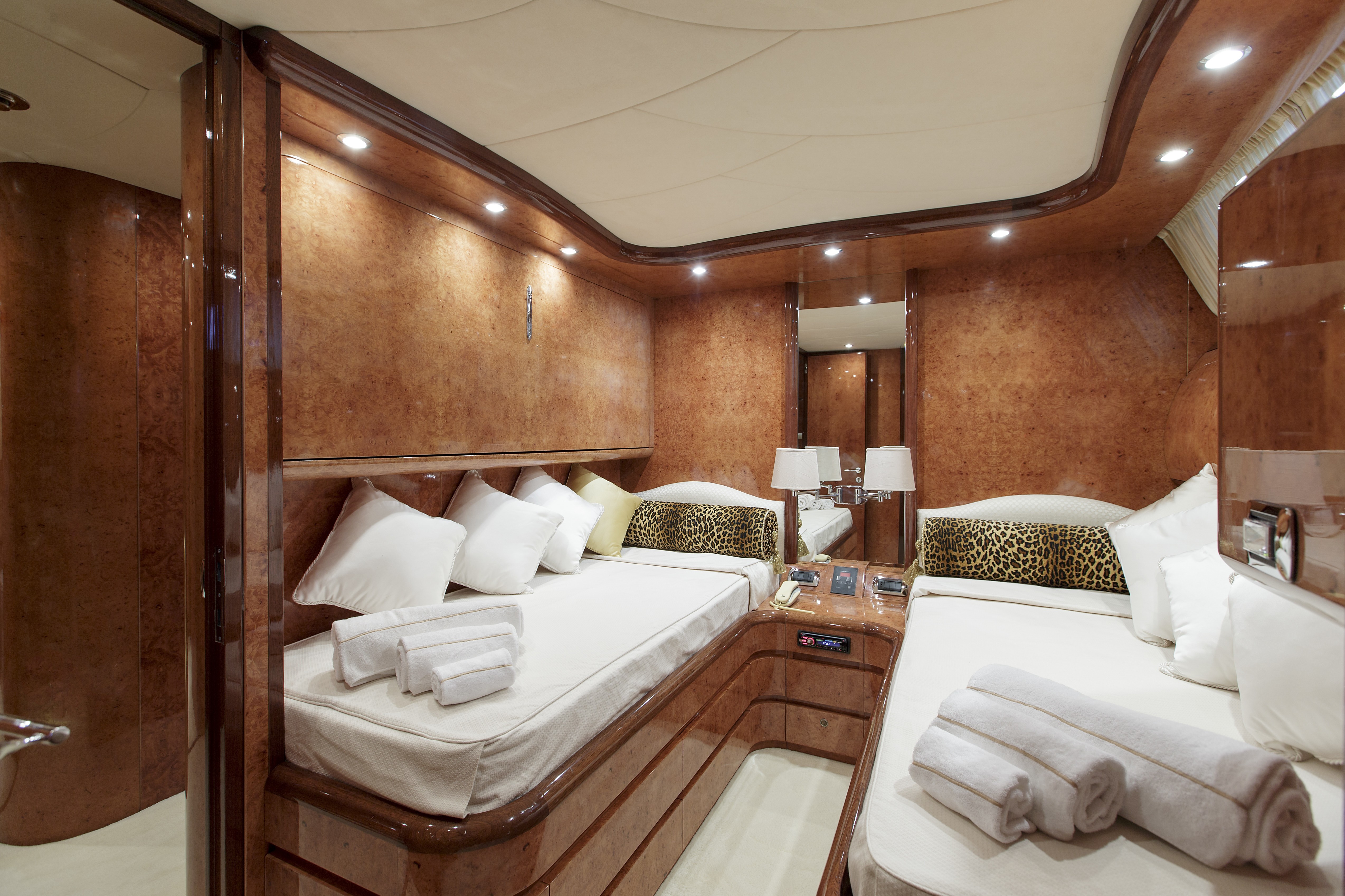 [31m-Yacht-SEA-JAGUAR]-9596-177.jpg