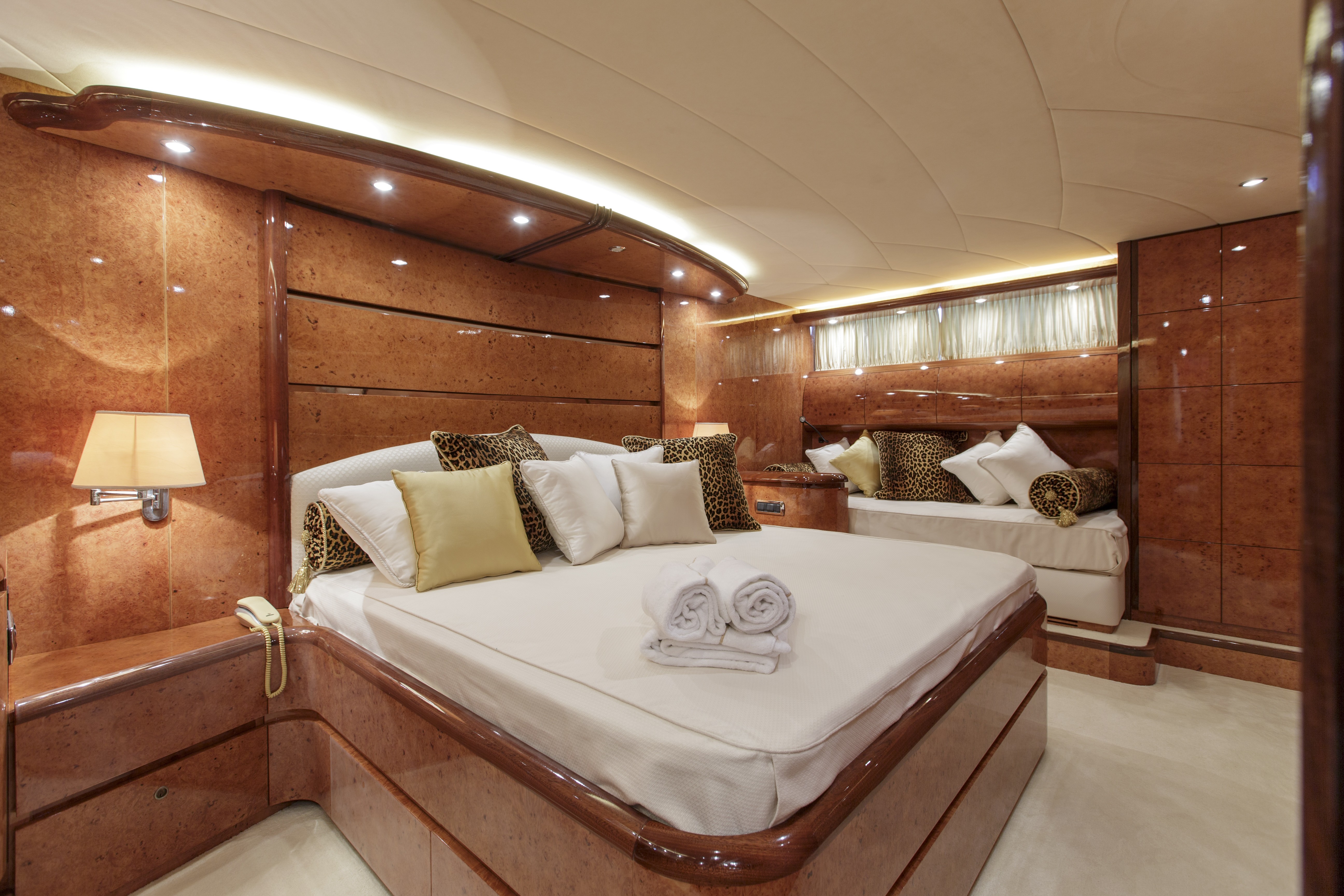 [31m-Yacht-SEA-JAGUAR]-9596-32.jpg