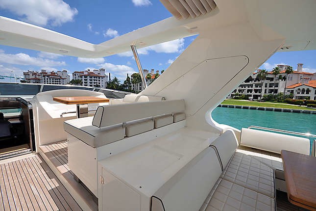 [32m-Yacht-LADY-CAROLE]-9817-119.jpg