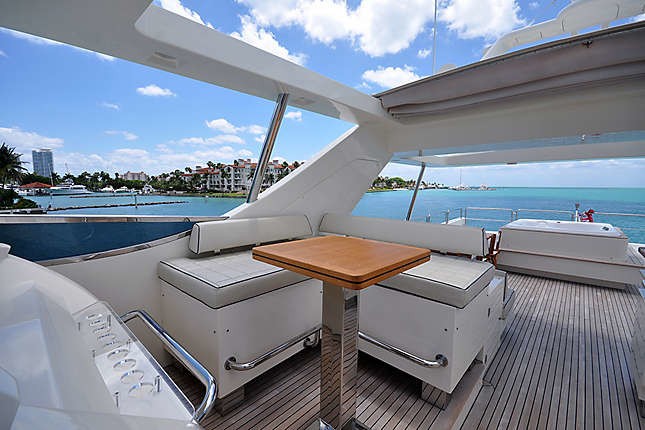 [32m-Yacht-LADY-CAROLE]-9817-121.jpg