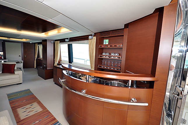 [32m-Yacht-LADY-CAROLE]-9817-134.jpg
