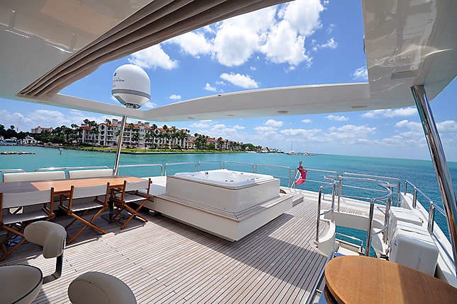 [32m-Yacht-LADY-CAROLE]-9817-85.jpg