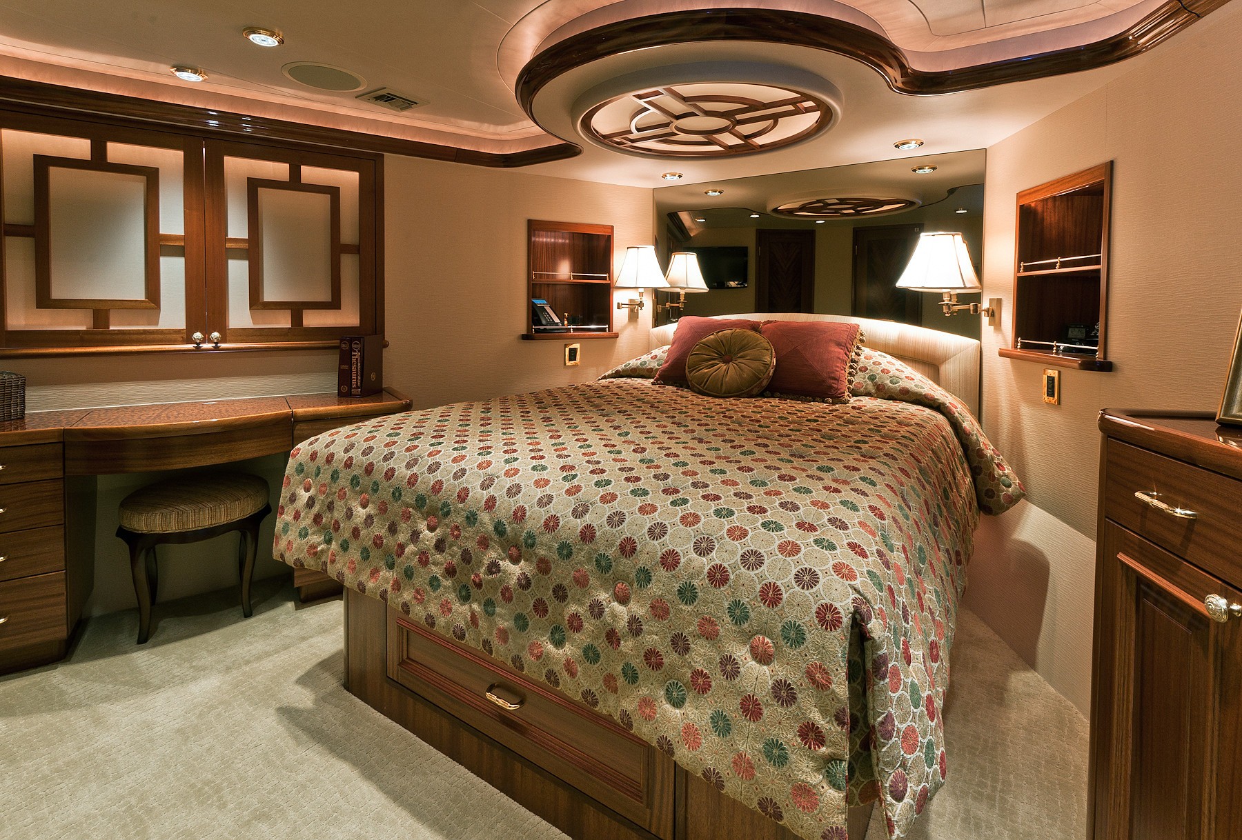 [34m-Yacht-WILD-KINGDOM]-9751-156.jpg