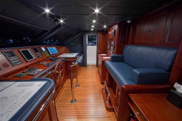 [35m-Yacht-CAMARINA-ROYALE]-9443-101.jpg
