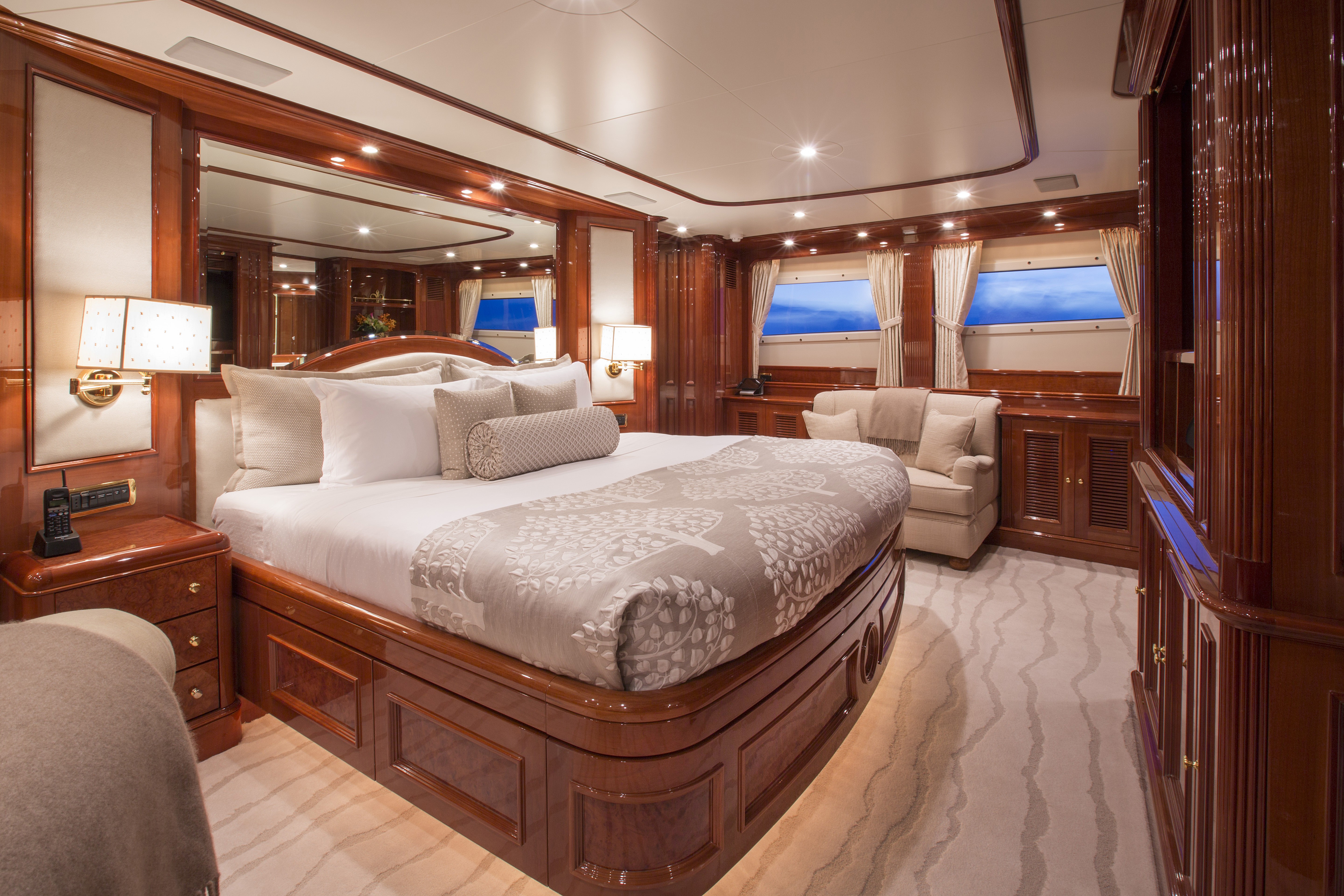 [35m-Yacht-CAMARINA-ROYALE]-9443-138.jpg