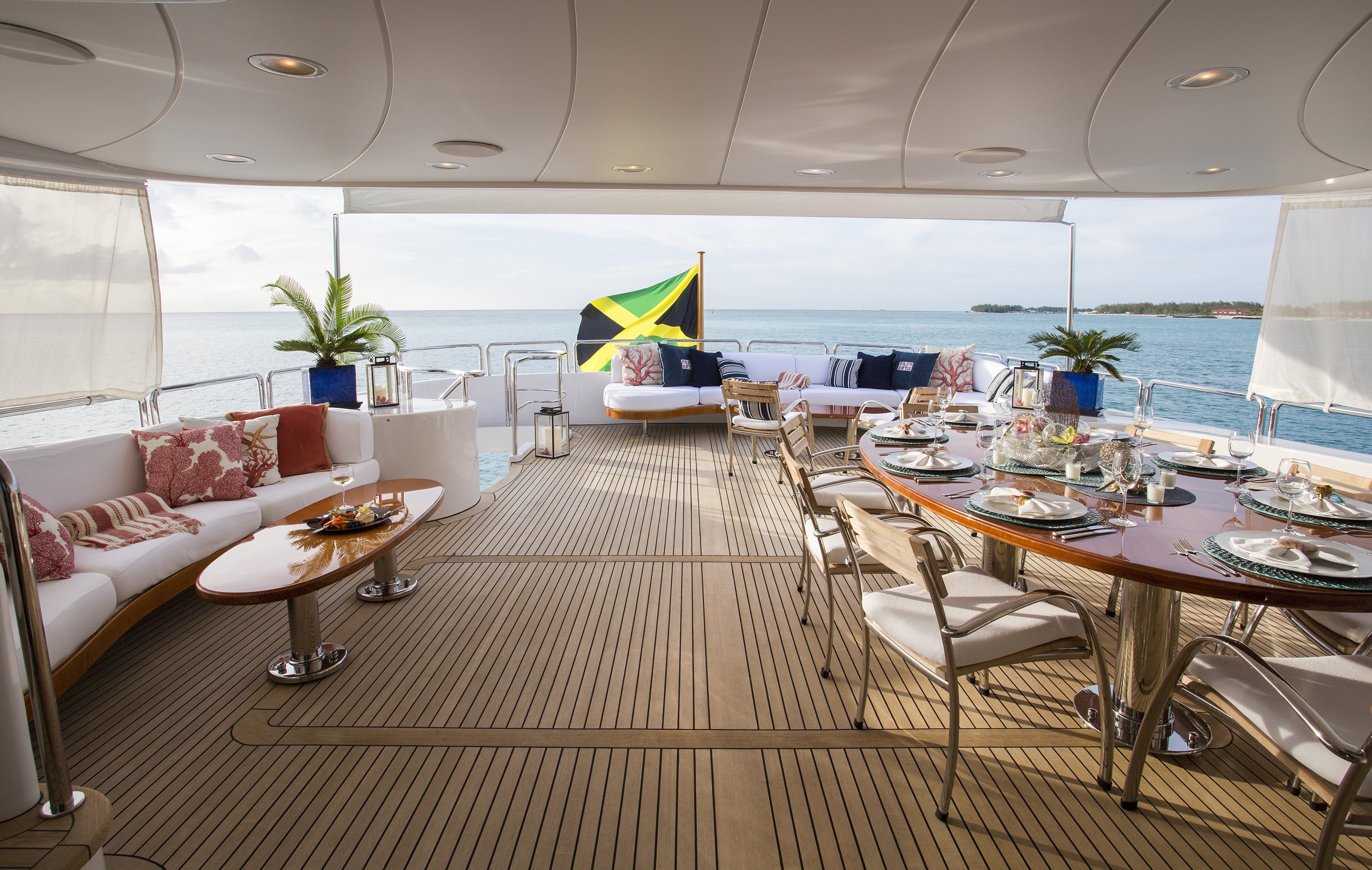 [35m-Yacht-CAMARINA-ROYALE]-9443-219.jpg