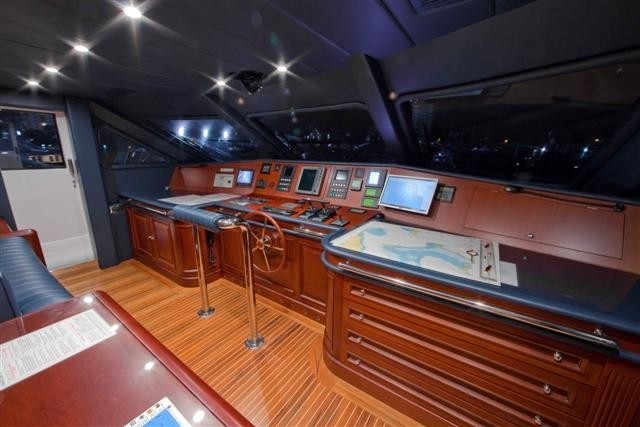 [35m-Yacht-CAMARINA-ROYALE]-9443-50.jpg