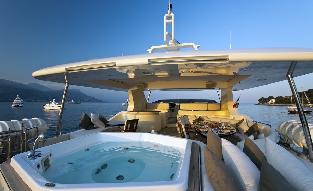 [36m-Yacht-GRANDE]-9646-89.jpg