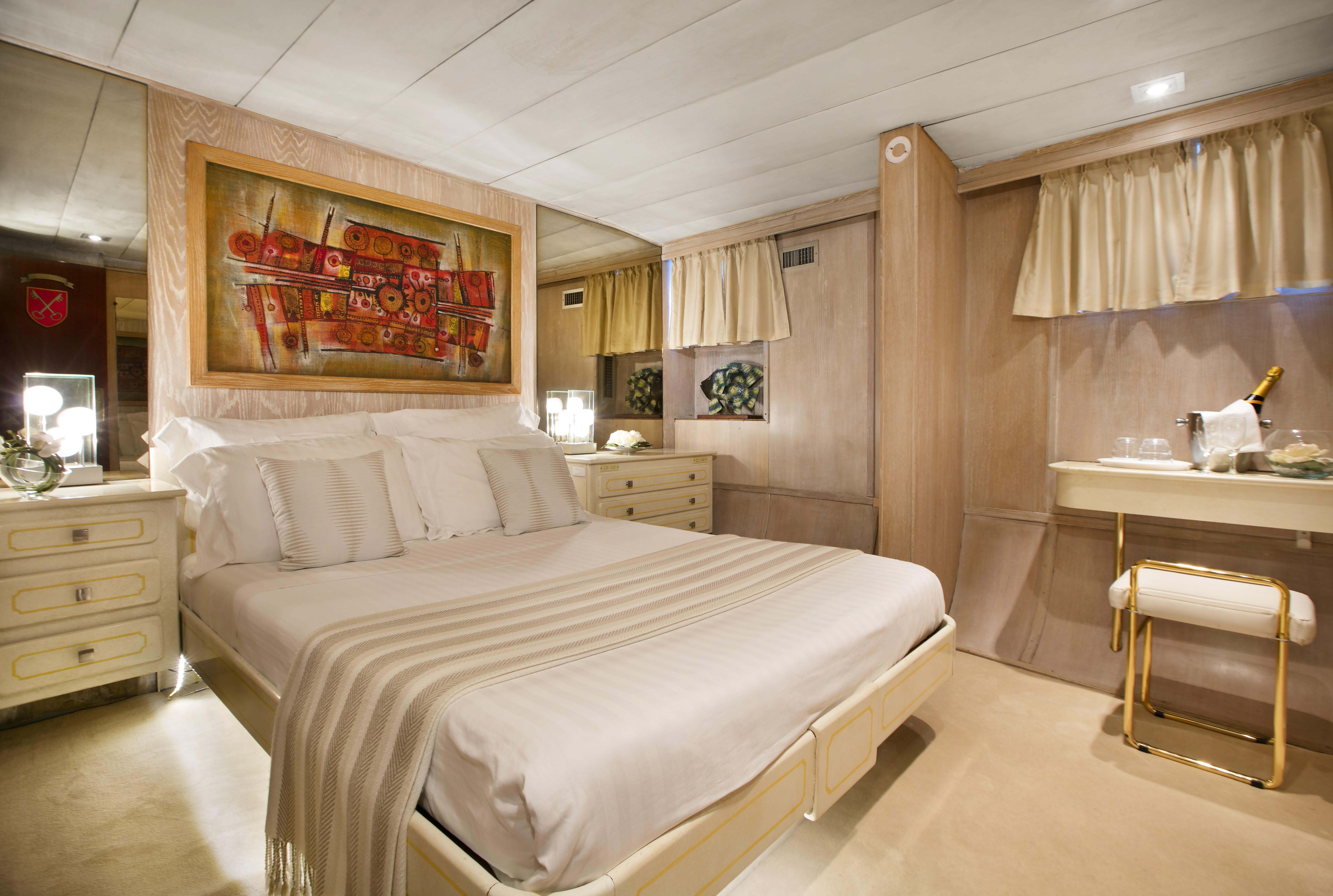 [36m-Yacht-LADY-JERSEY]-9888-156.jpg