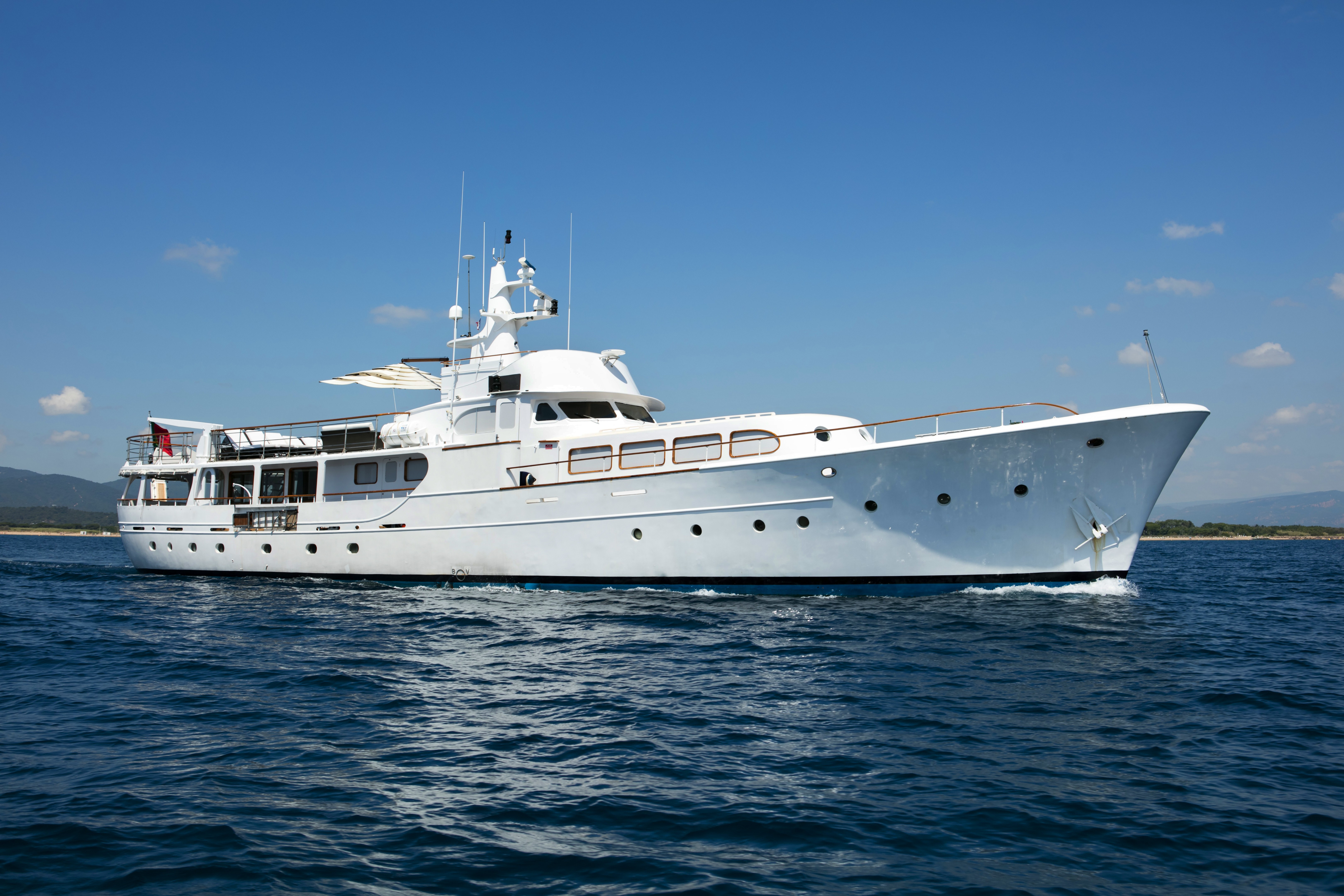 [36m-Yacht-LADY-JERSEY]-9888-208.jpg