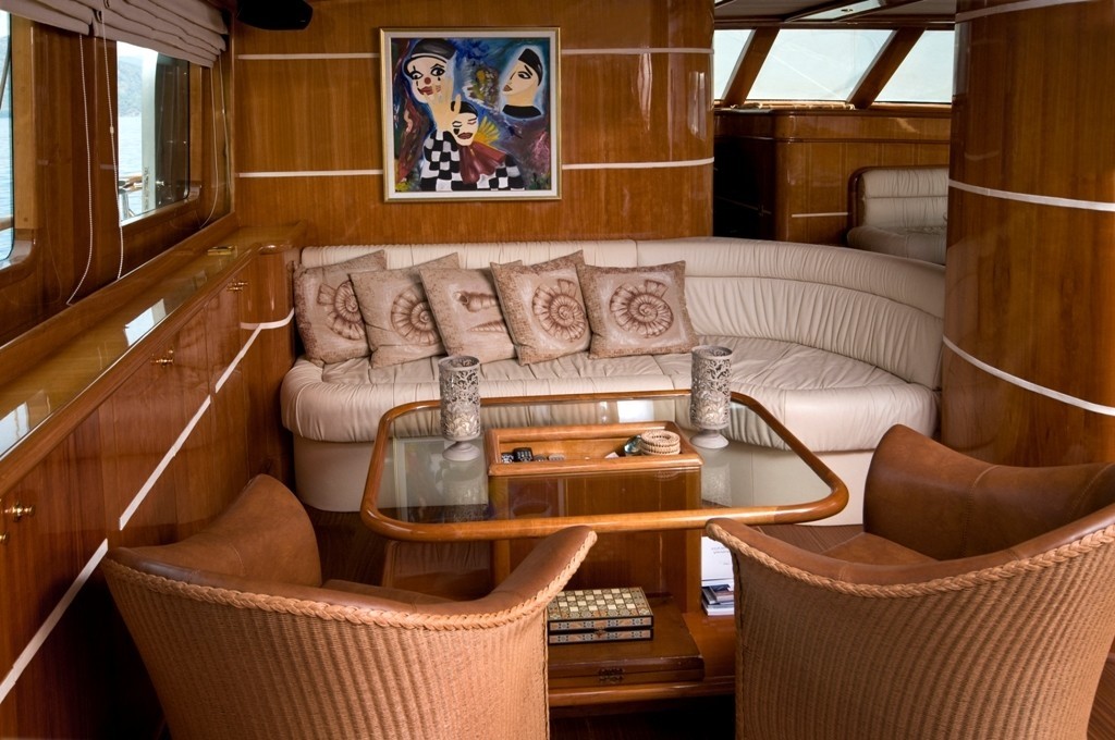 [36m-Yacht-SILVER-MOON]-9766-125.jpg