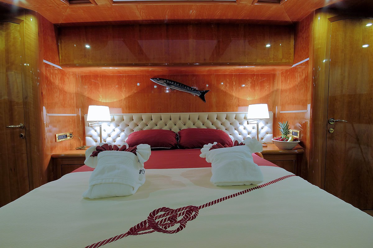 [36m-Yacht-SILVER-MOON]-9766-182.jpg