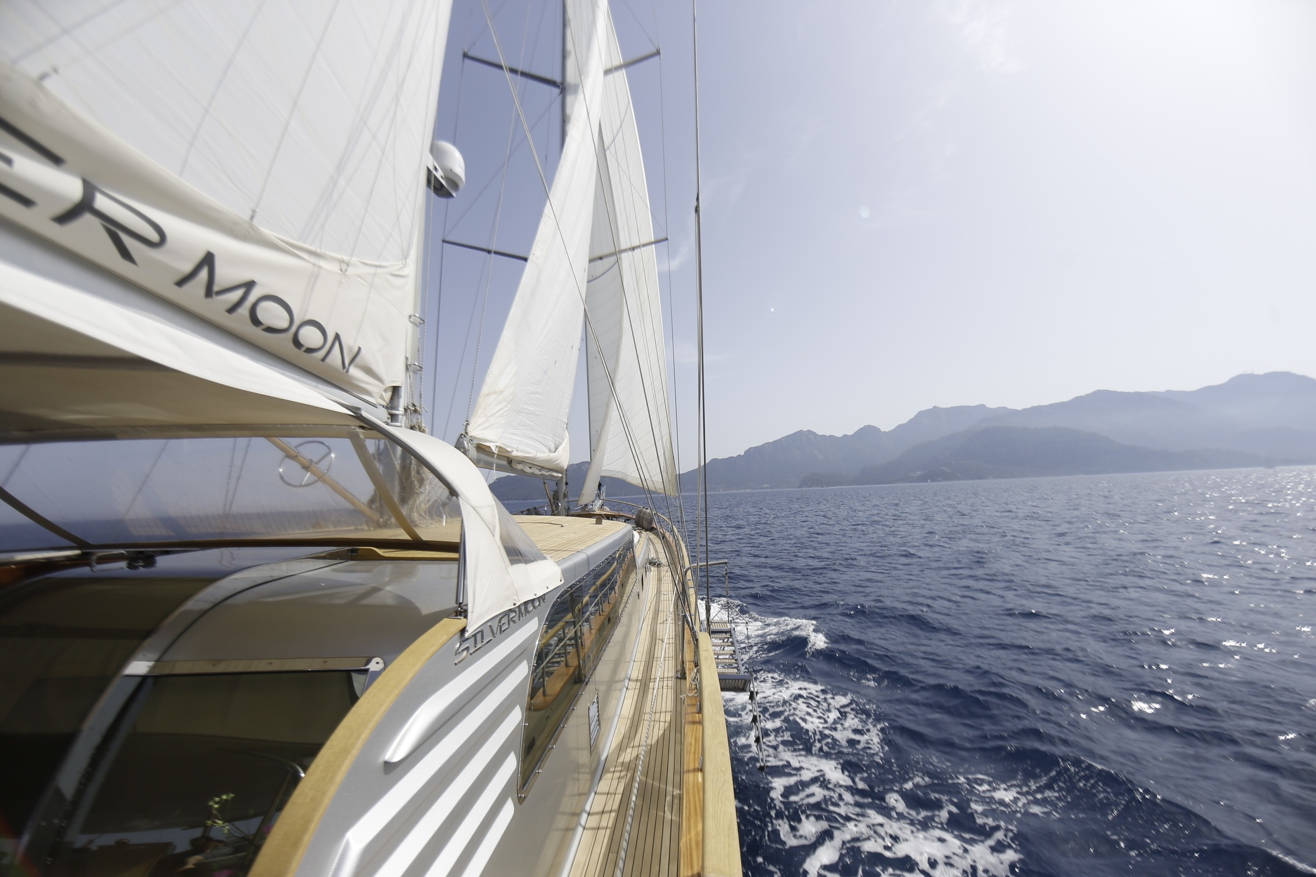 [36m-Yacht-SILVER-MOON]-9766-32.jpg