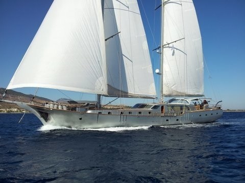 [36m-Yacht-SILVER-MOON]-9766-63.jpg