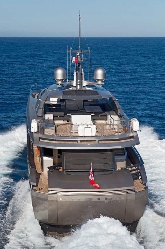 [37m-Yacht-FUSION]-9289-105.jpg