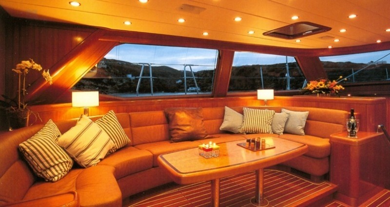 [37m-Yacht-NALADE]-901-167.jpg