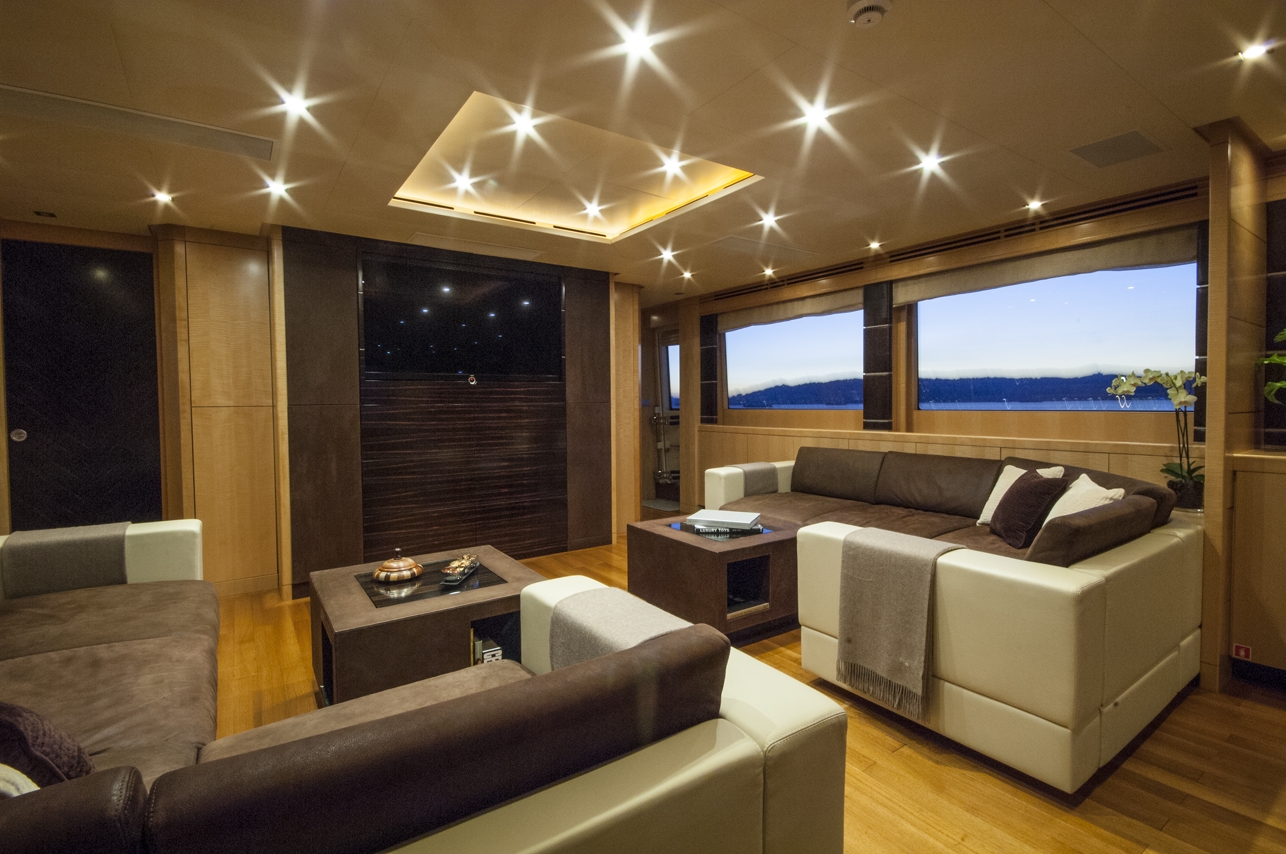 [37m-Yacht-PETRA]-9162-136.jpg