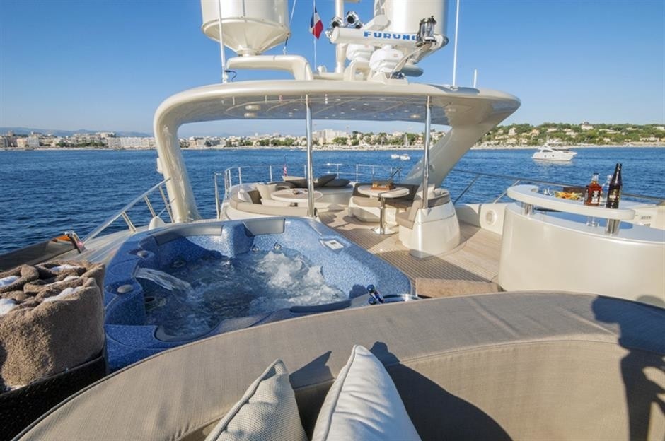 [37m-Yacht-PETRA]-9162-21.jpg