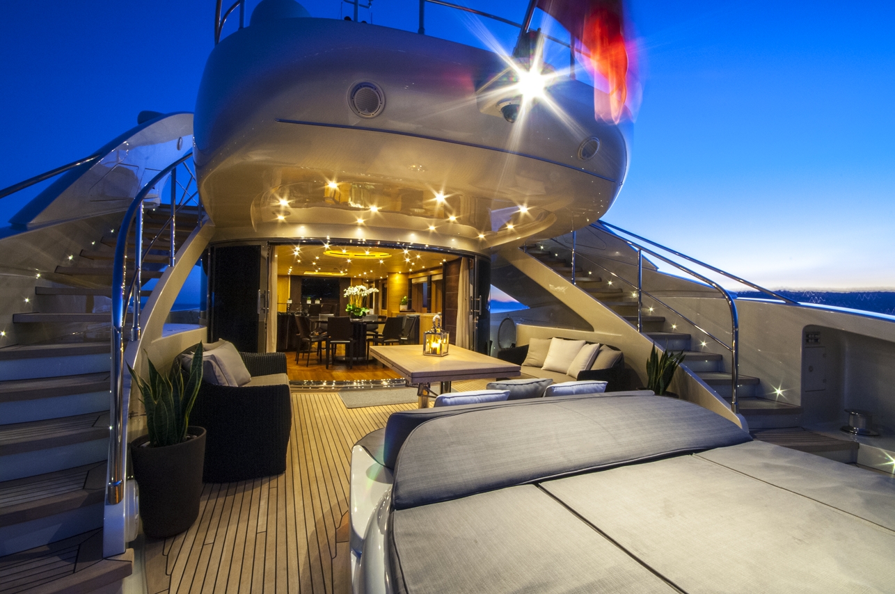 [37m-Yacht-PETRA]-9162-87.jpg