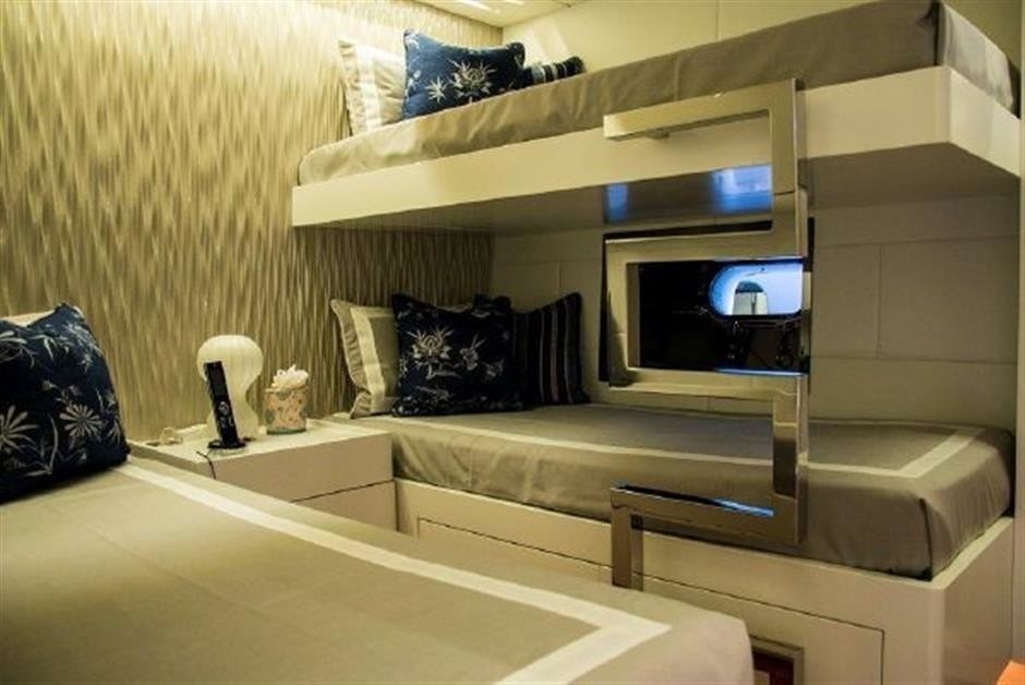 [39m-Yacht-BEACHOUSE]-9998-112.jpg