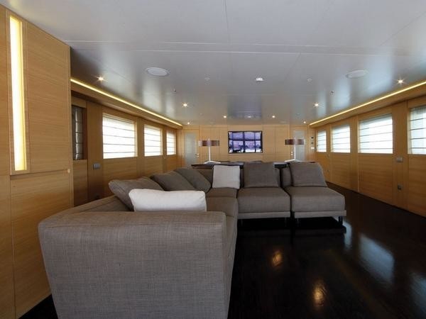 [39m-Yacht-DARLINGS]-9806-134.jpg