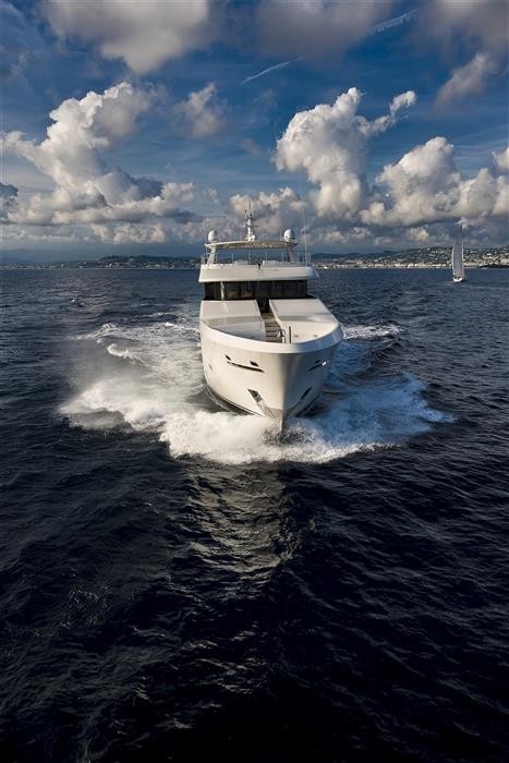 [39m-Yacht-DARLINGS]-9806-218.jpg