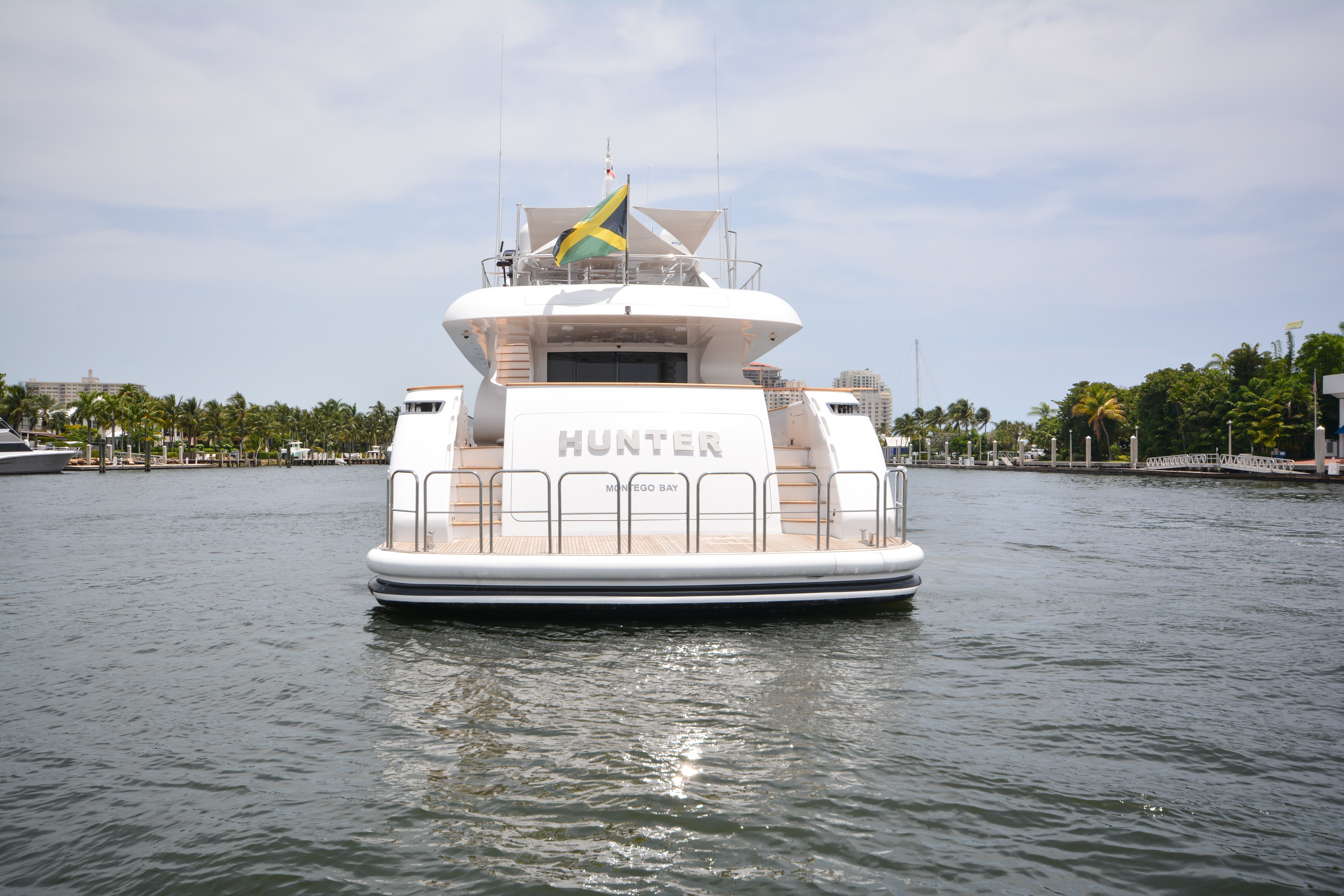[39m-Yacht-HUNTER]-9925-131.jpg