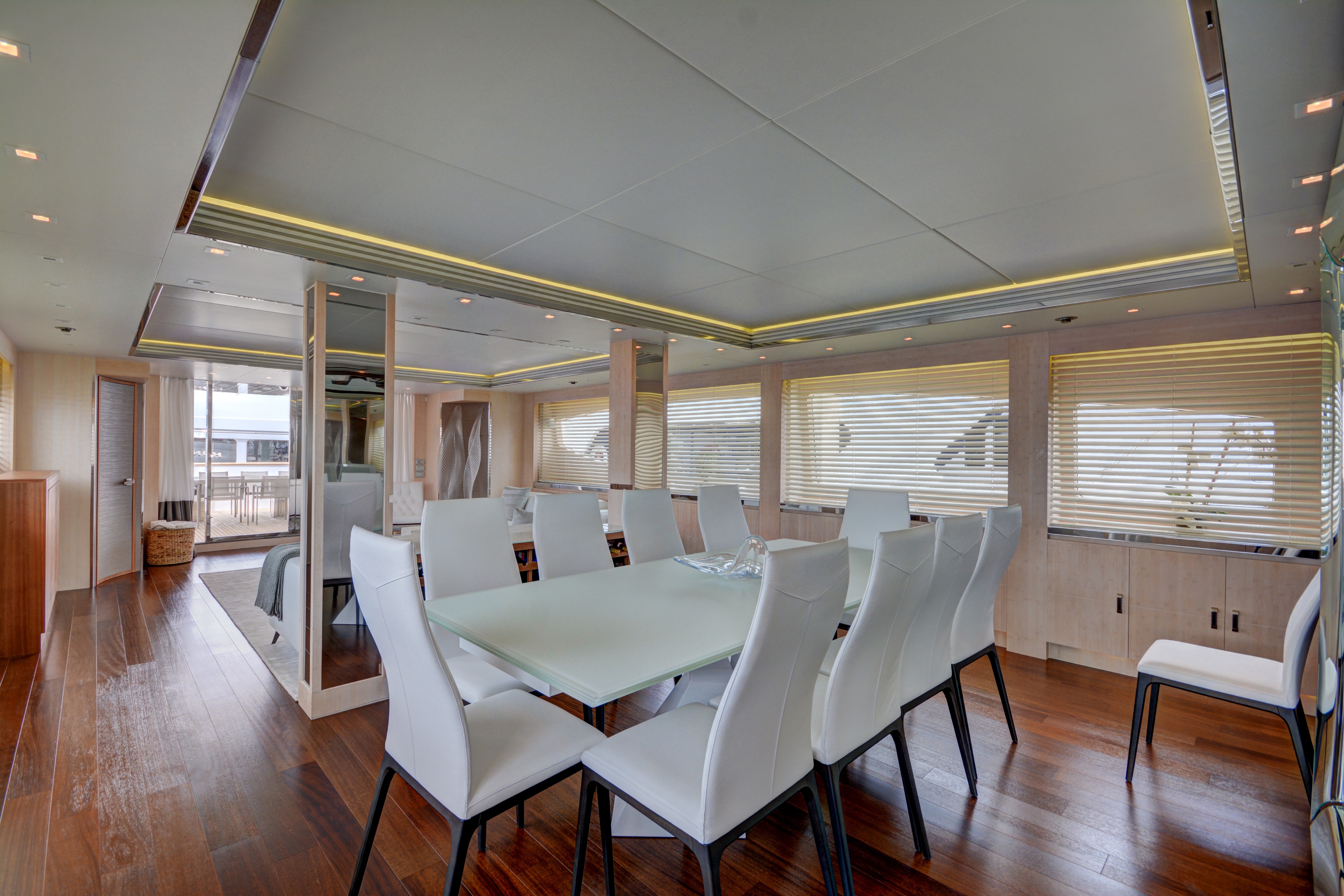 [39m-Yacht-HUNTER]-9925-138.jpg