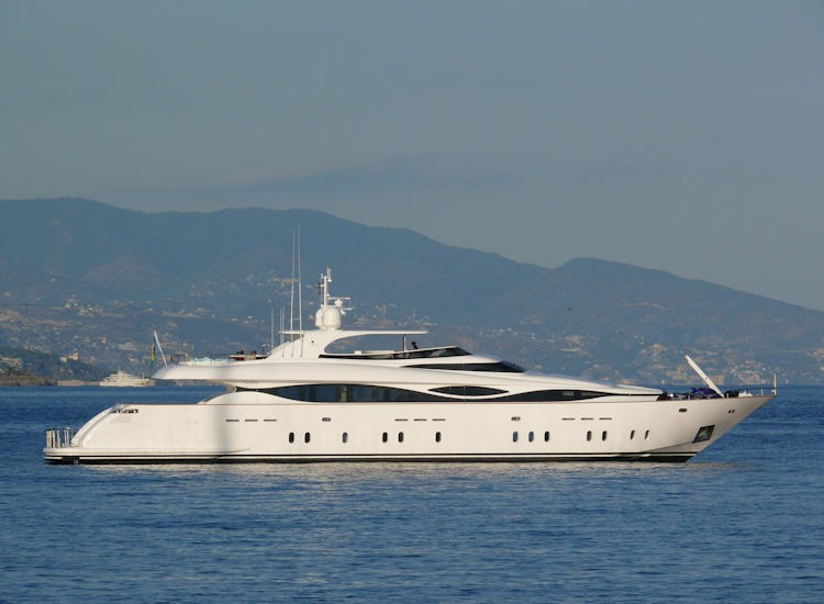[39m-Yacht-HUNTER]-9925-21.jpg